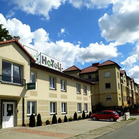 Endhotel Bielany Wrocławskie Exterior foto